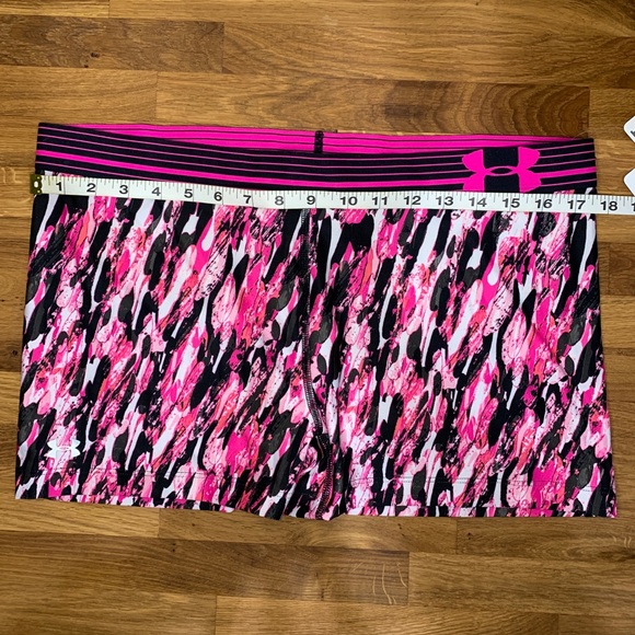 NEW Under Armour Compression Shorty 3” Shorts XL - Picture 6 of 9